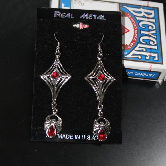 Real Metal Spider Gothic Halloween Earrings/Necklace Set NWT - Picture 2 of 4